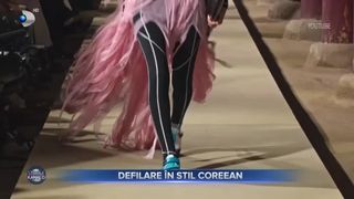 Defilare în stil coreean