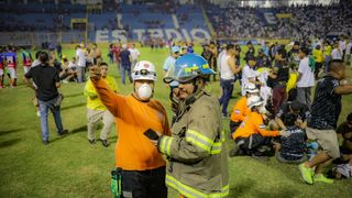 violente fotbal el salvador