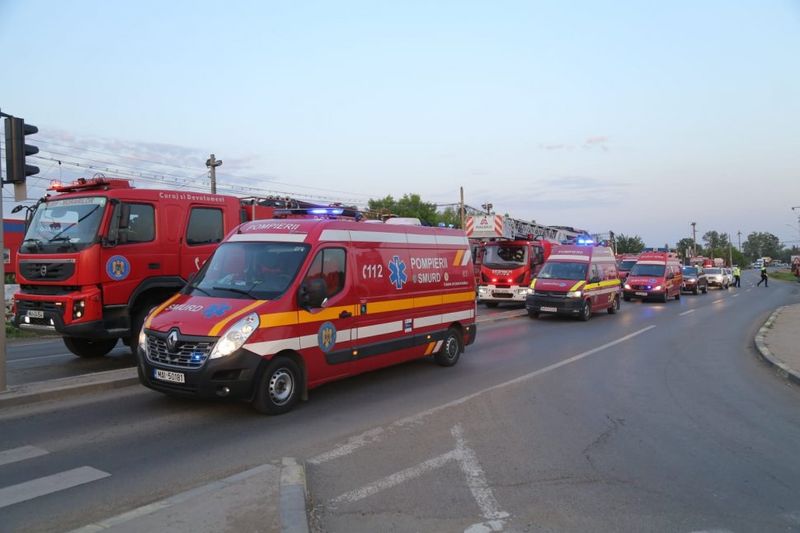 Explozie devastatoare la benzinărie