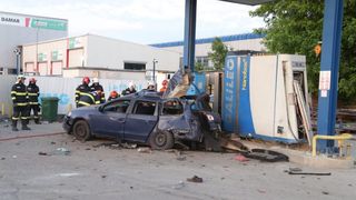 Explozie la benzinărie - un t&acirc;năr &icirc;n v&acirc;rstă de 26 de ani a murit