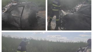 Un autoturism a luat foc în județul Botoșani. Pompierii au intervenit