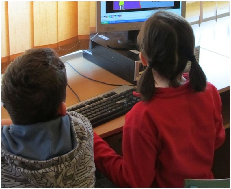 Societatea de Educație Contraceptivă și Sexuală derulează un proiect care are scopul de a-i sprijini pe copiii cu cerințe educaționale speciale.