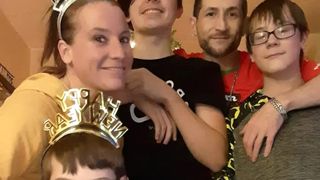 Grupul l-a atacat pe Wright, care a fost apoi dus la un spital din zonă, unde a murit s&acirc;mbătă &icirc;n urma unui traumatism cranian.