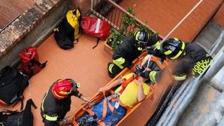 Tragedie pe un șantier din Italia! Un muncitor român s-a stins din viață după ce a suferit un atac de cord pe schelă