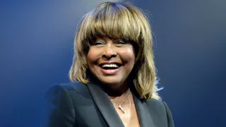 Tina Turner a murit. Viața și cariera unui artist de succes.  Ea a purtat numele de Anna Mae Bullock