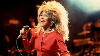Tina Turner a murit. Viața și cariera unui artist de succes.  Ea a purtat numele de Anna Mae Bullock