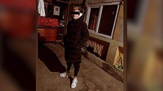 FOTO - Cine este Adelin, t&acirc;nărul de doar 16 ani care s-a lăsat decapitat de tren? Băiatul și-a pus capul pe șinele de tren după ce ar fi str&acirc;ns o datorie mare la păcănele