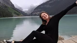 Mama ei a încercat să îi aplice manevre de resuscitare cardio-respiratorie după ce aceasta s-a prăbușit