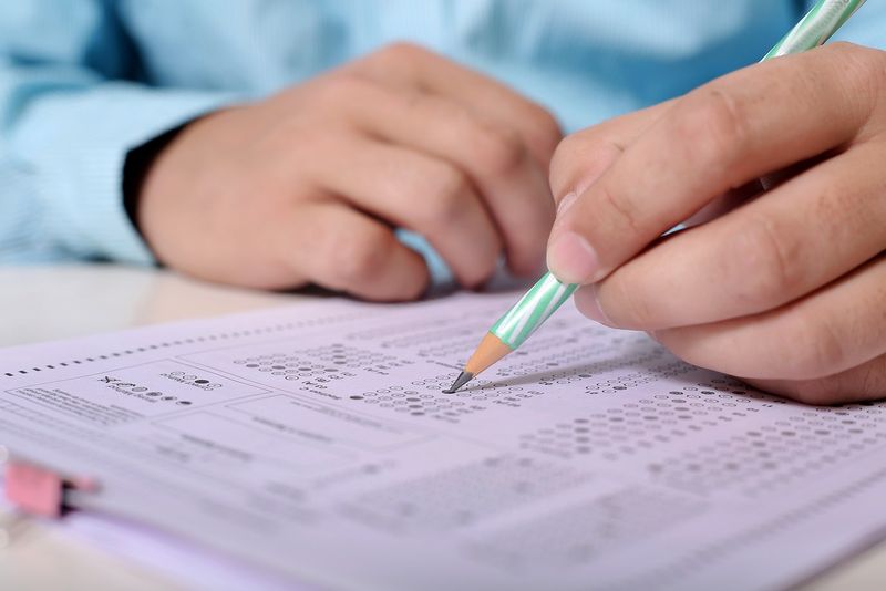 Programă Evaluare Națională 2023 Matematică. Ce au de învățat elevii pentru examenul din vară?