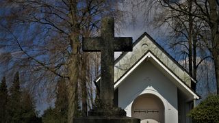 Descoperire șocantă: Polițiștii americani au găsit 31 de cadavre în descompunere