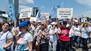Protestul continuă până când profesorii primesc ceea ce își doresc.