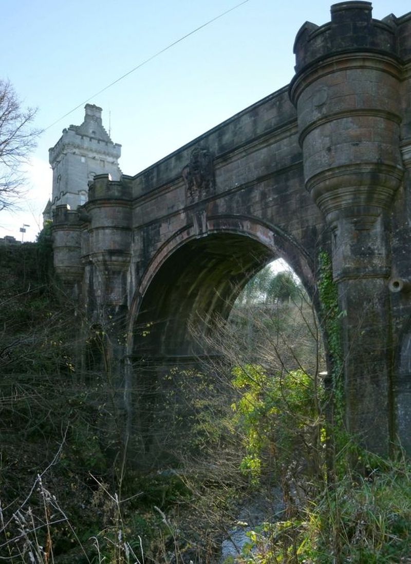 Overtoun Bridge