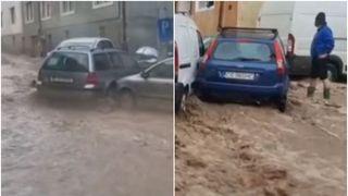  În Reșița, străzile au fost măturate de viituri