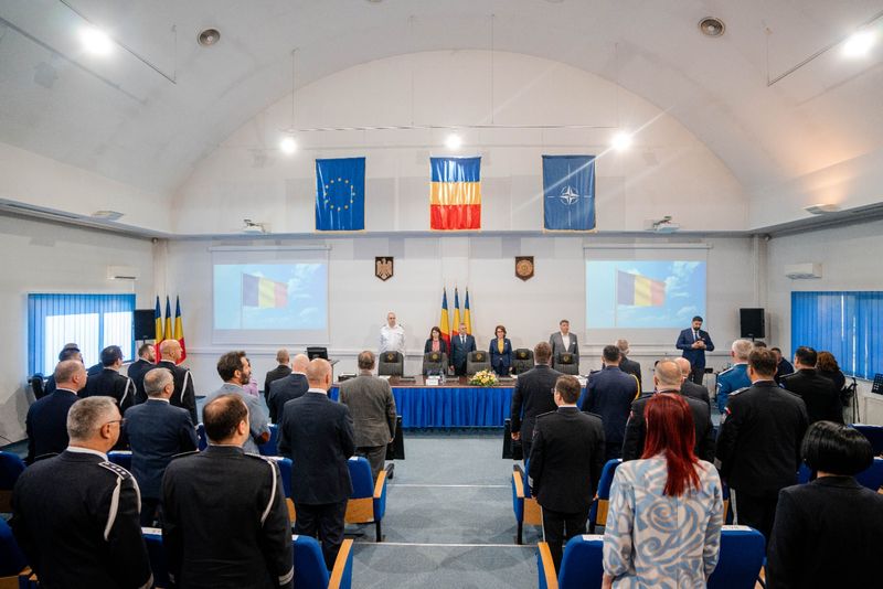 Direcția Generală Anticorupție  sărbătorește 18 ani de activitate. Premii de excelență acordate comisarilor