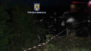 FOTO - &bdquo;O inimă bună a &icirc;ncetat să mai bată&rdquo;. Ea este Monica, t&acirc;năra de doar 16 ani care și-a pierdut viața &icirc;n tragedia din Teleorman. Mașina prietenei sale a fost t&acirc;r&acirc;tă sute de metri de tren