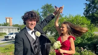 Cameron Robbins, absolventul de 18 ani care a fost înghițit de crocodili