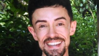 Doi români sunt suspectați că au ucis un italian și după i-ar fi furat cardurile și mașina. Totul ar fi avut loc în timpul unui joc pasional