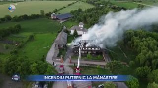 Incendiu puternic la mânăstire