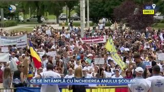 Dascălii continuă prostele