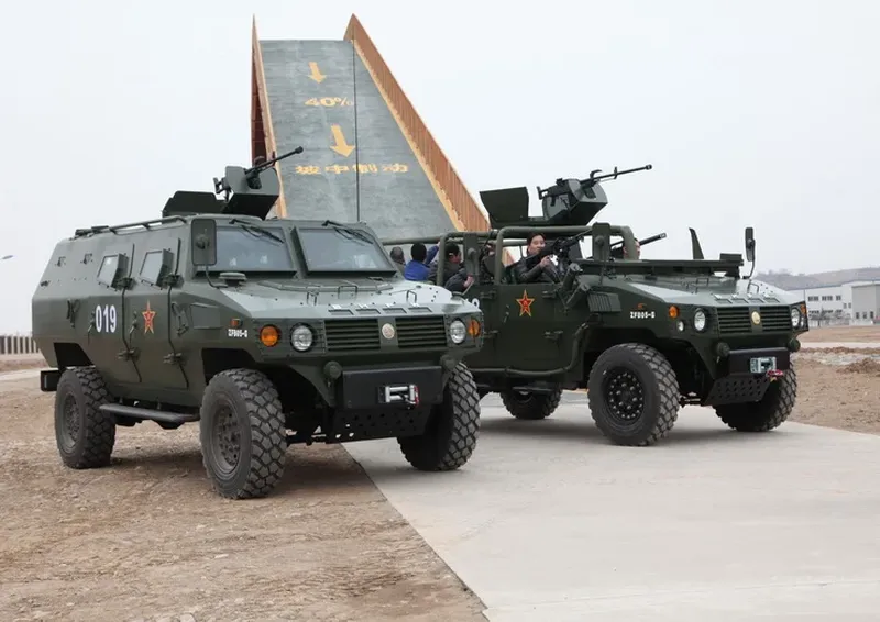 Armata rusă a primit vehicule blindate din China