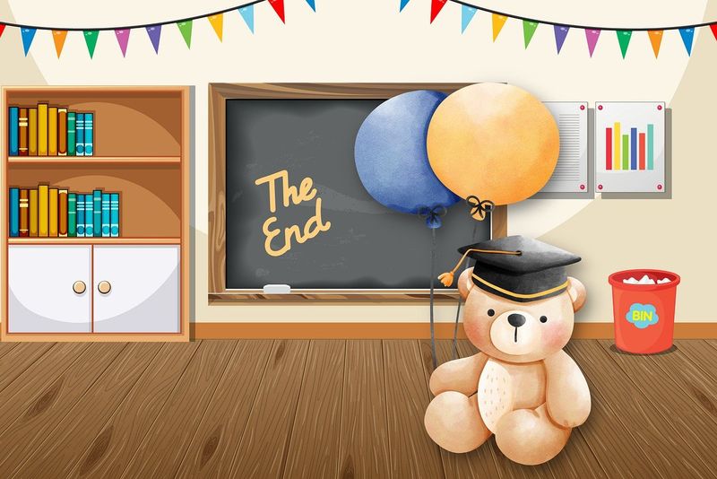 Mesaje pentru absolvenți. Urări și felicitări pentru sfârșitul anului școlar