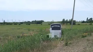 Șase răniți în urma unui accident rutier pe E85. Un autocar a ieșit de pe partea carosabilă