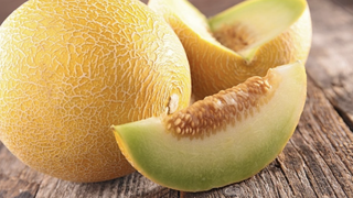 Ce vitamine și antioxidanți conține pepenele galben. Adaugă-l &icirc;n dieta ta zilnică &icirc;n această perioadă