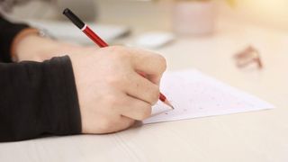 Admitere liceu 2023. Cum arată calendarul, în plină grevă în educație? Lista actelor necesare!