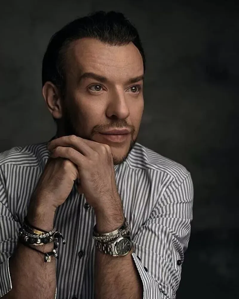 Stephan Pelger deces. Cum a ajuns designer?