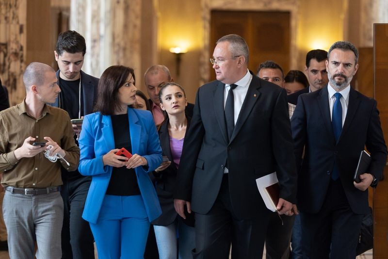 greva profesorilor scoli inchise