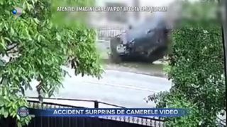 Accident surprins de camerele video