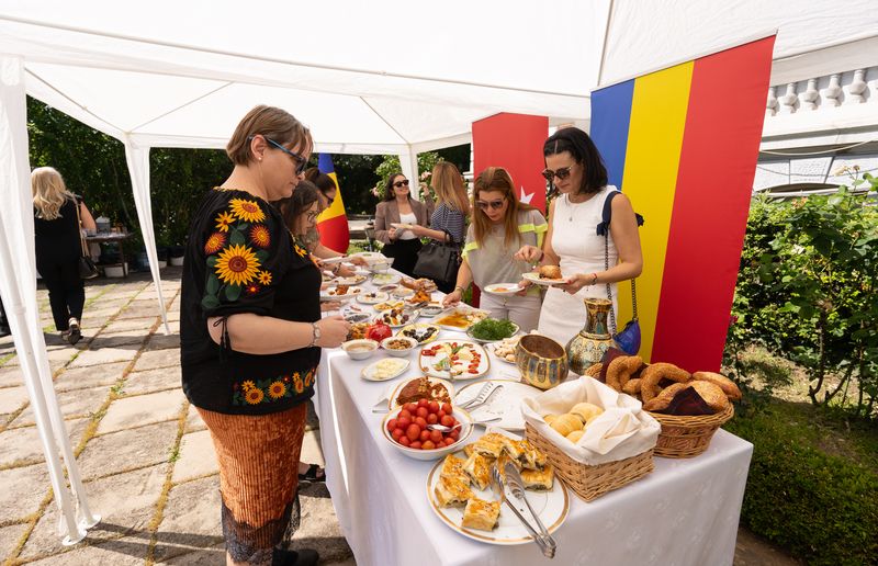 Micul Dejun Tradițional Turcesc