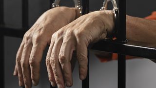 România redefinește violul: Actul sexual cu minori sub 16 ani devine infracțiune. Ce este clauza „Romeo și Julieta”