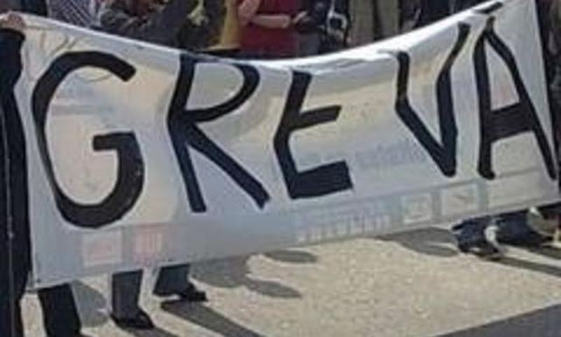 Cât va câștiga un profesor debutant după creșterile salariale din educație? De când ar urma să crească salariile profesorilor?