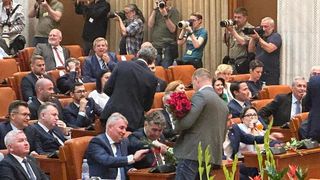 vot cabinet ciolacu, sedinta guvern, schimbare guvern, marcel ciolacu, premier marcel ciolacu, noul guvern