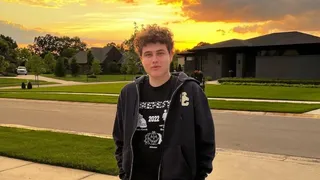 El este Alex Drăghia, elevul din Caracal admis la Universitatea Harvard