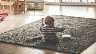 Cum se simte acum bebelușul malnutrit și ajuns în stop cardiac la un spital din Prahova?! Reprezentanții DGASPC au făcut anunțul