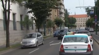 Șoferii de&nbsp;taxi&nbsp;sunt nemulţumiţiti de faptul că au pierdut o mare parte din clientelă din cauza şoferilor de ride sharing.