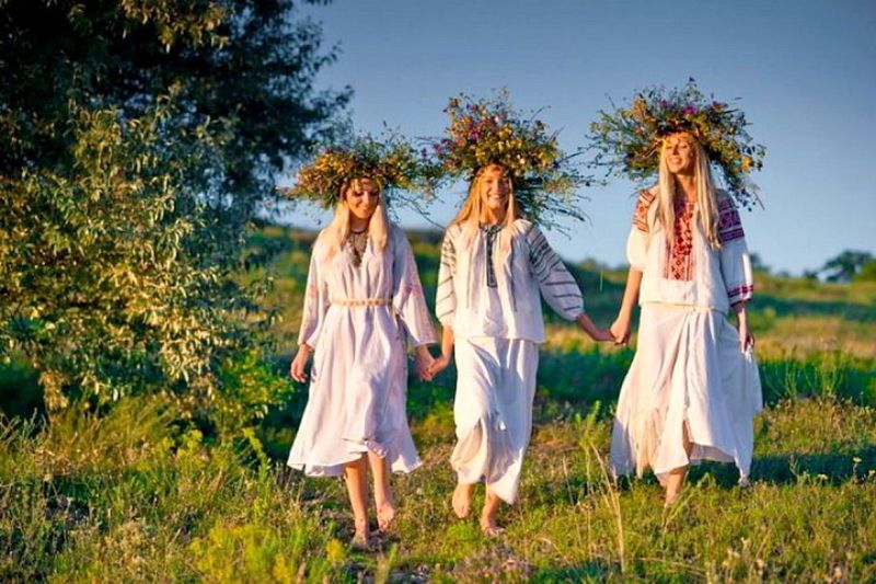 Sânziene 2023. Este mare păcat să faci acest lucru! Tradițiile și obiceiurile pe care toți credincioșii trebuie să le respecte!