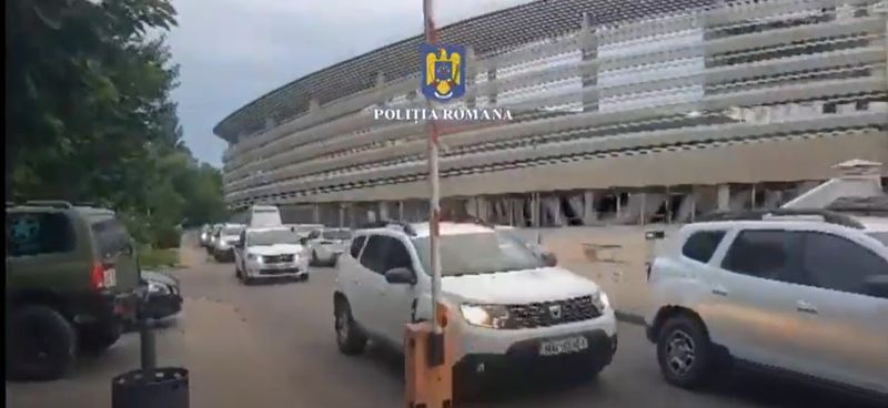 Polițiștii din Gorj fac joi dimineața 15 percheziții la sediile sociale, la punctele de lucru și la domiciliile administratorilor a trei firme din domeniul pompelor funebre.