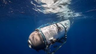 Experții au declarat că cei aflați &icirc;năuntru vor &icirc;ncerca să respire c&acirc;t mai puțin pentru a păstra rezervele rămase.&nbsp;