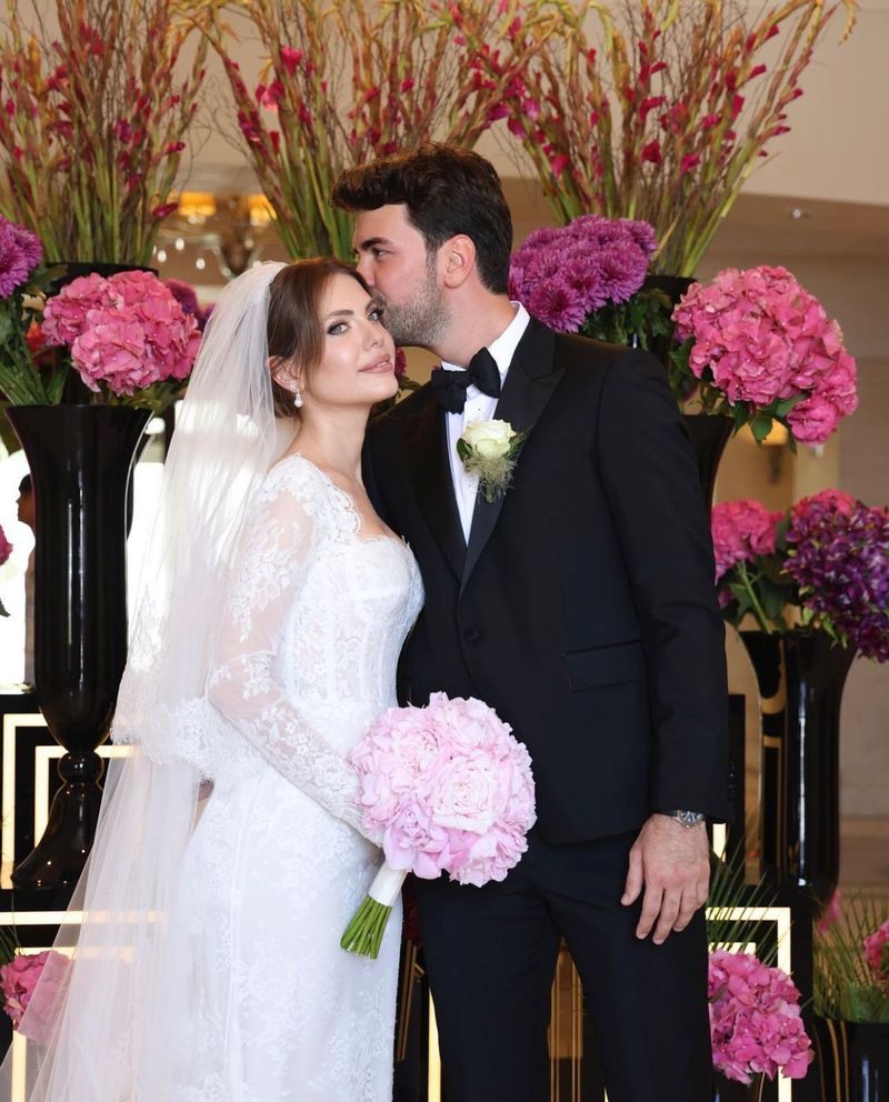 Mirele, Buğrahan Tuncer, în această zi importantă