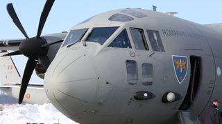 Un pacient care a suferit arsuri pe jumătate din suprafața corpului, transportat &icirc;n Germania cu o aeronavă a Forțelor Aeriene Rom&acirc;ne