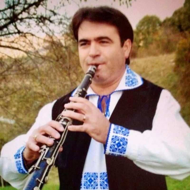 Artistul a murit cu doar 15 minute de a urca pe scena de la Sala Polivalentă din Reșița.