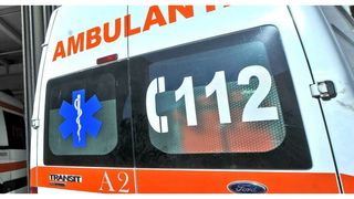 UPDATE: O asistentă medicală a căzut de la etajul spitalului Municipal din Hunedoara, acolo unde lucra