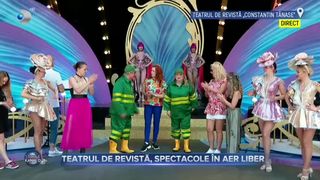 Teatrul de revistă, spectacole &icirc;n aer liber