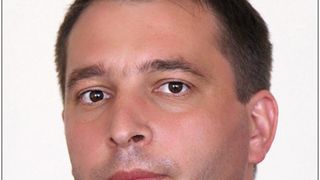 Eremia-Antonel M&icirc;rţ -preot