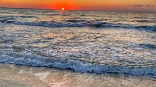 VIDEO- După BAC, tinerii pleacă la mare. Ce stațiuni au ales și ce planuri au