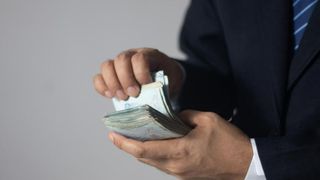 Un american a ascuns moartea mamei sale mai bine de 30 de ani și a încasat peste 830.000 de dolari din pensia femeii