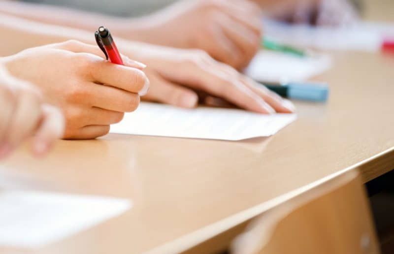 Admitere liceu 2023. Greșeala pe care mulți candidați o fac atunci când completează fișele cu opțiuni